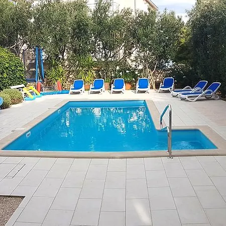 Villa Ana Sevid Exterior photo